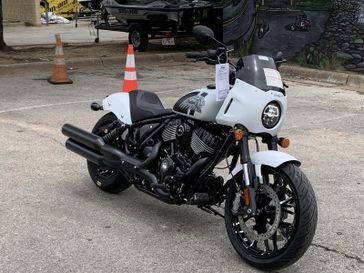 NEW 2025 INDIAN MOTORCYCLE SPORT CHIEF 