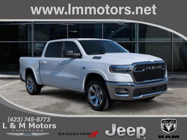 New 2027 RAM 1500 Big Horn Crew Cab 4x4 5'7' Box