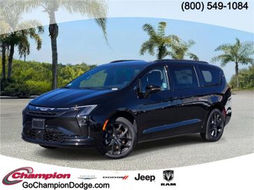 New 2027 Chrysler Pacifica Limited Awd