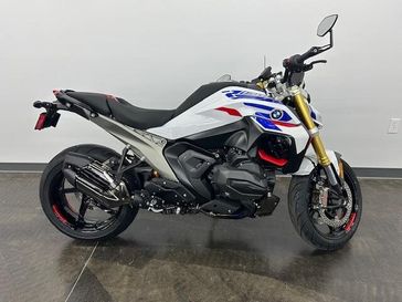2026 BMW R 1300 R 
