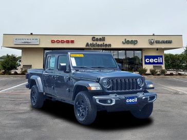 Used 2024 Jeep Gladiator Sport