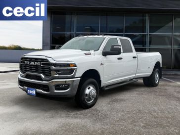 New 2026 RAM 3500 Tradesman Crew Cab 4x4 8' Box