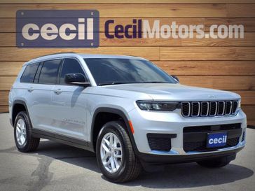 2025 Jeep Grand Cherokee L Laredo X 4x4