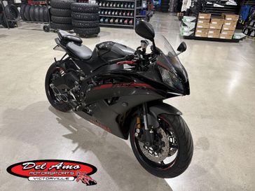 Used 2015 Yamaha YZF-R6 