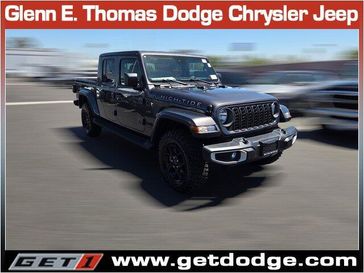 New 2025 Jeep Gladiator High Tide 4x4
