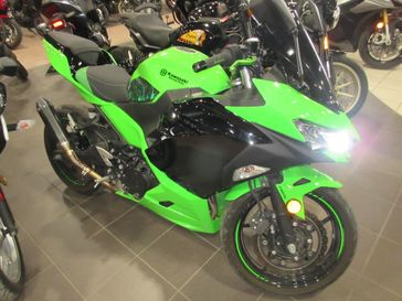 USED 2023 KAWASAKI NINJA 400 ABS 