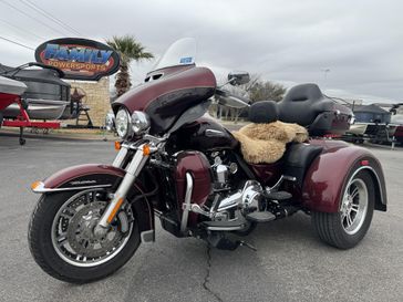 2014 HARLEY TRIKE TRI GLIDE ULTRA RED