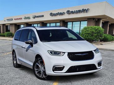 New 2026 Chrysler Pacifica Pinnacle