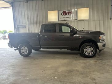 2024 RAM 2500 Tradesman Crew Cab 4x4 6'4' Box