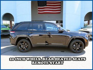 Used 2023 Jeep Grand Cherokee Altitude X