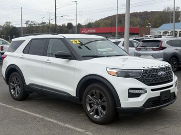 Star White Metallic Tri Coat