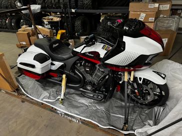 2025 Indian Motorcycle CHALLENGER ELITE 
