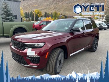 New 2025 Jeep Grand Cherokee Summit Reserve 4x4