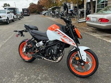 2024 KTM 250 DUKE 