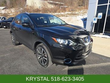 Used 2017 Nissan Rogue Sport SL