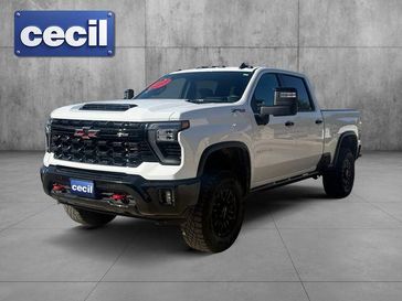 Used 2025 Chevrolet Silverado 2500HD ZR2