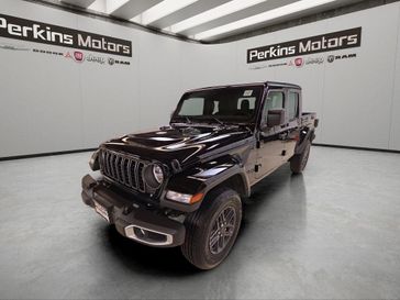 New 2026 Jeep Gladiator Sport S