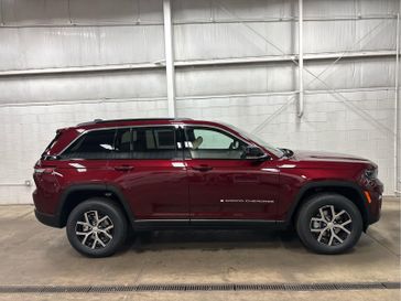New 2025 Jeep Grand Cherokee Limited 4x4
