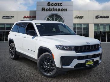 New 2026 Jeep Grand Cherokee Laredo in a White/off-white exterior color and Global Blackinterior. Southbay Chrysler Jeep Dodge Ram (424) 404-5521 pixelmotiondemo.com 