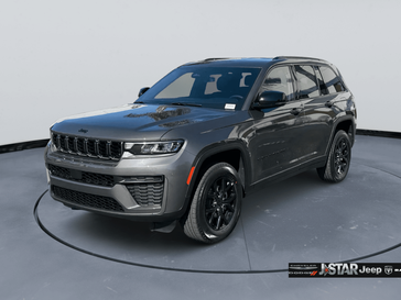 New 2026 Jeep Grand Cherokee Laredo Altitude 4x2