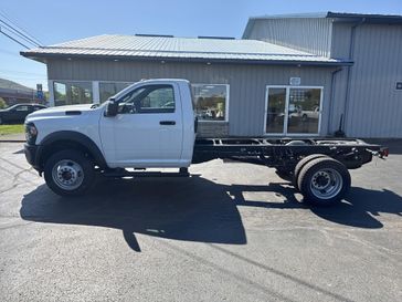 New 2024 RAM 5500 Tradesman Chassis Regular Cab 4x4 84' Ca