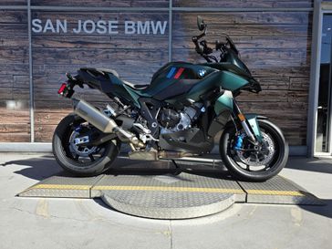2026 BMW M 1000 XR