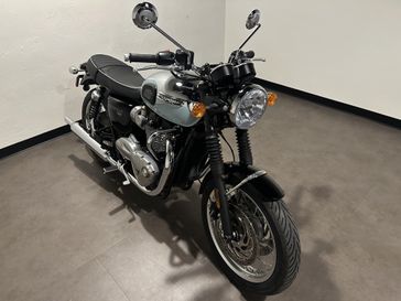 2023 Triumph BONNEVILLE T-120 