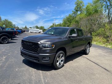 New 2026 RAM 1500 Express Crew Cab 4x4 5'7' Box