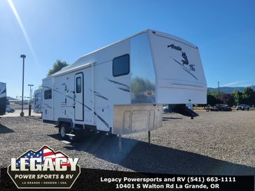 Used 2004 NORTHWOOD MFG Arctic Fox 27-5L