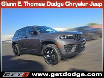 2025 Jeep Grand Cherokee Altitude X 4x2