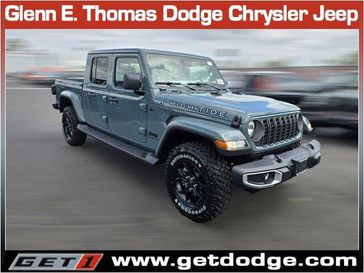New 2025 Jeep Gladiator High Tide 4x4