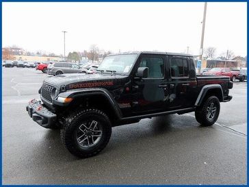 New 2026 Jeep Gladiator Mojave