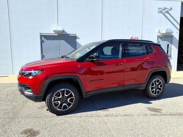 New 2026 Jeep Compass Trailhawk 4x4