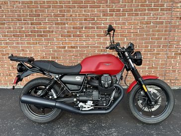 2024 Moto Guzzi V7 Stone 