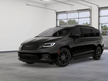 New 2026 Chrysler Pacifica Limited Awd
