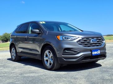 Used 2022 Ford Edge SE