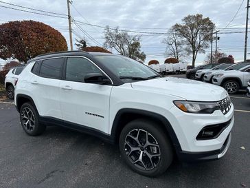 New 2026 Jeep Compass Limited 4x4