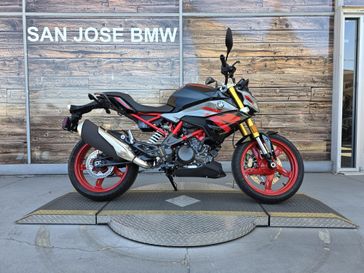 2025 BMW G 310 R