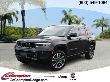 2023 Jeep Grand Cherokee Overland 4xe in a Diamond Black Crystal Pearl Coat exterior color and NAPPA LTHRinterior. Champion Chrysler Jeep Dodge Ram 800-549-1084 pixelmotiondemo.com 