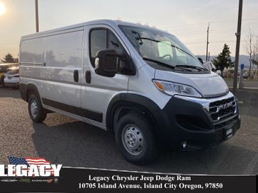 2023 RAM Promaster 3500 Cargo Van Low Roof 136' Wb in a Bright Silver Metallic Clear Coat exterior color and Blackinterior. Legacy Chrysler Jeep Dodge RAM 541-663-4885 legacychryslerjeepdodgeram.com 