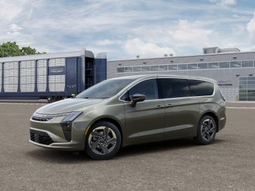 New 2027 Chrysler Pacifica Limited