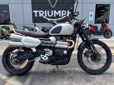 2025 Triumph Scrambler 1200 X Icon Edition 