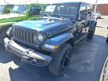 2025 Jeep Gladiator Nighthawk 4x4