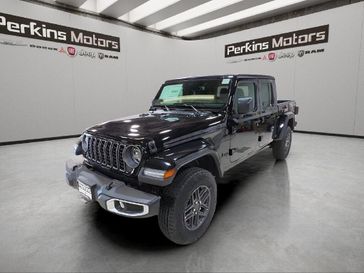 New 2026 Jeep Gladiator Sport S 4x4