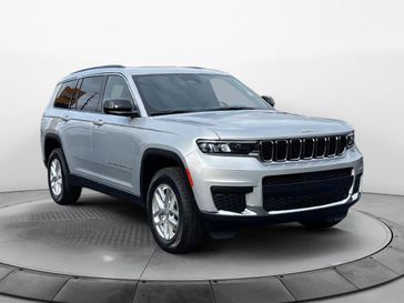 2025 Jeep Grand Cherokee L Laredo X 4x4