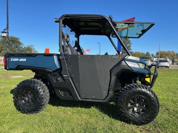 Used 2025 Can-Am Defender XT HD10 
