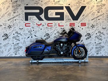 2024 Indian Motorcycle Challenger Dark Horse with PowerBand Audio Package