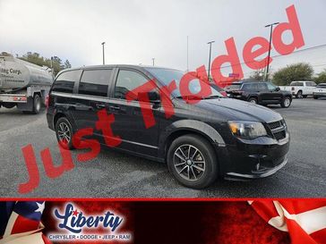 Used 2018 Dodge Grand Caravan SE Plus