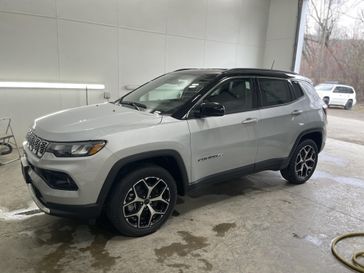 New 2026 Jeep Compass Limited 4x4