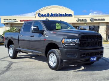 2024 RAM 2500 Tradesman Crew Cab 4x4 6'4' Box